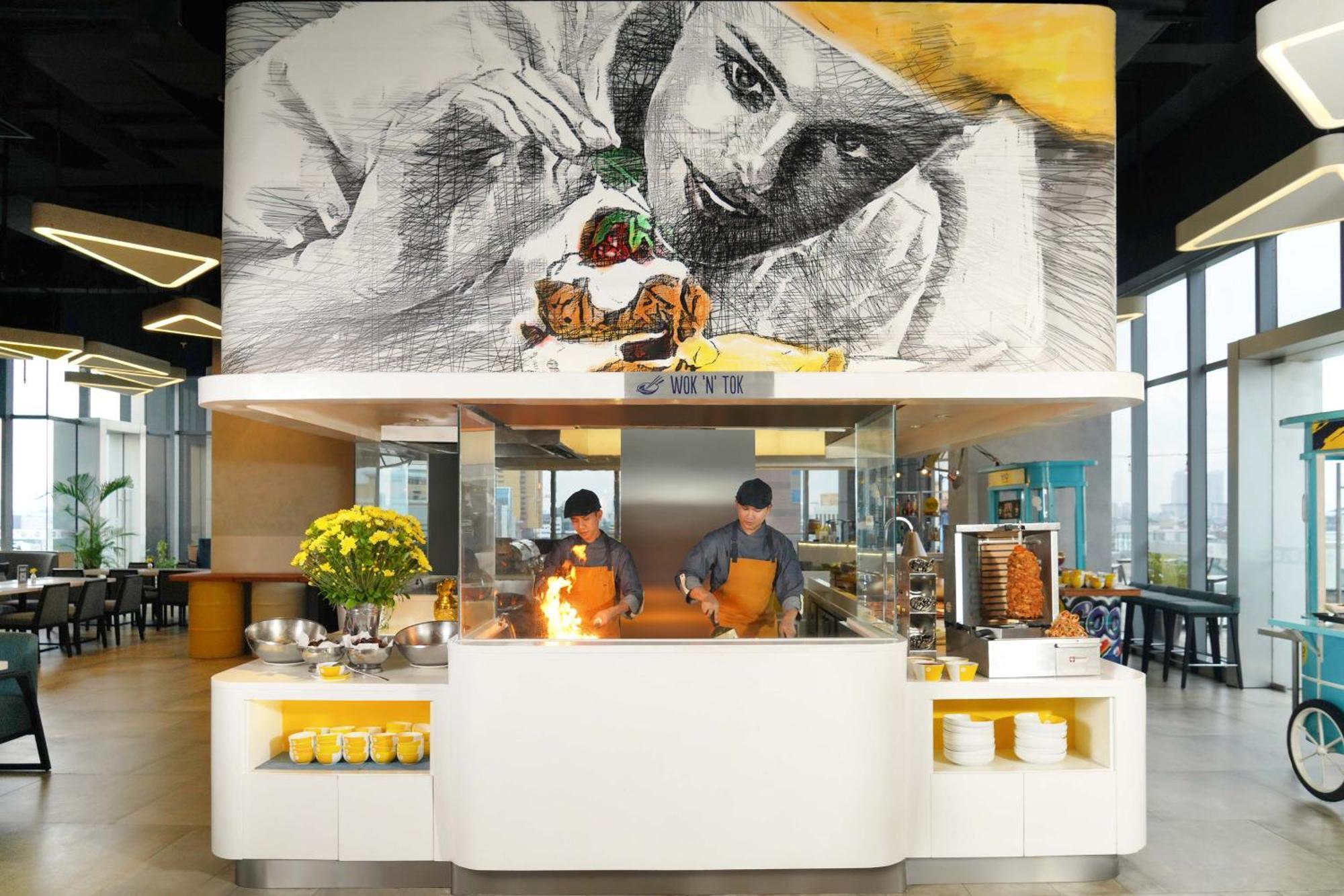 Yello Hotel Harmoni Джакарта Экстерьер фото